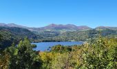 Trail Walking Chambon-sur-Lac - Lac Cambon et Château de Murol - Photo 1