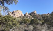 Tour Wandern Saint-Raphaël - Tour de la Barre du Roussivau et du Perthus Occidental - Photo 2