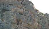 Trail Walking Saint-Julien - Grotte de Malavasse depuis le Clos du loup - Photo 4