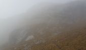 Trail Walking Savièse - Une cabane dans les rochers - Photo 3