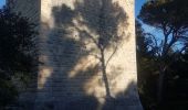 Randonnée Marche Tarascon - alpilles chapelle saint gabriel - Photo 13