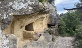 Randonnée Marche Lamanon - Cales - Photo 4