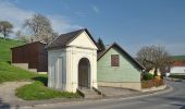 Excursión A pie Laab im Walde - Laab im Walde - Breitenfurt - Ramaseck - Photo 2