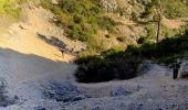 Tour Wandern Ollioules - SityTrail - cap gros par les 2 ballons +grotte croupatier - Photo 9