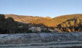 Trail Walking Fontaine-de-Vaucluse - Ballade le long du canal de Carpentras  - Photo 4