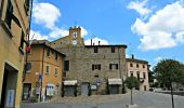 Excursión A pie Gambassi Terme - Dolce campagna, antiche mura 14 - Photo 2