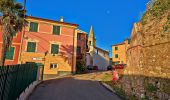 Tour Zu Fuß Castiglione Chiavarese - Casali - Prato - Photo 2