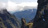 Randonnée Marche Monte - Pico do Arieiro au Pico Ruivo 1862 m (Rother n°34) - Photo 17