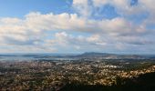 Tocht Stappen Toulon - SityTrail - 4 Chemins des Routes - Le Croupatier - Le Broussan - Col du Corps de Garde - Photo 2