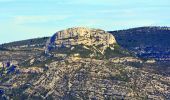 Trail Walking Roquefort-la-Bédoule - SityTrail - Grand Caunet, Cabanons, Vigie , Grotte Raymond, Ruines roquefort, Chapelle St andré - Photo 16
