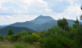 Excursión Senderismo Saint-Ours - Puy de Jumes - Puy de la Coquille_Beauregard 63 - Photo 2