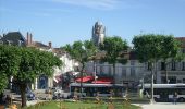 Tour Zu Fuß Saintes - Saintes rive gauche 17   -5km - Photo 1