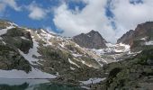 Trail Walking Vallorcine - MASSIF DES AIGUILLES ROUGES: LE LAC BLANC DEPUIS LE COL DES MONTETS - Photo 15
