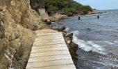 Trail Walking Hyères - Viens - Photo 2