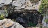 Randonnée Marche Mimet - le Baou traouca et la grotte des fées - Photo 1
