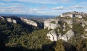 Randonnée Marche Saint-Rémy-de-Provence - st Rémy lac peiroou rocher troués massif des caumes - Photo 9