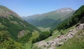 Randonnée Marche Laruns - Col de Peyrelue - Photo 2