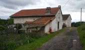 Tocht Te voet Châteldon - Du Vauziron à la Chasserelle - Photo 6