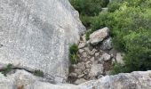 Percorso Marcia Les Baux-de-Provence - Le tour des Baux par le val d'Enfer  - Photo 8