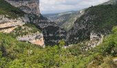 Randonnée Marche Monieux - saint Hubert et le rocher de Cire - Photo 2