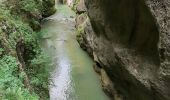 Trail Walking Saint-Christophe - Grottes des Echelles - Photo 6