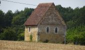 Trail On foot Conches-en-Ouche - Conches en Ouche - Photo 4