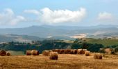 Tour Zu Fuß Volterra - Dolce campagna, antiche mura 23 - Photo 10