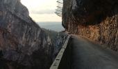 Randonnée Marche Cognin-les-Gorges - Les gorges du Nan - Photo 14