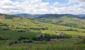 Trail Walking Saint-Lager - MT Brouilly .St Lager - Photo 2