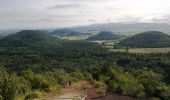 Percorso A piedi Aydat - Le Puy de Vichatel - Photo 3