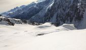 Trail Touring skiing Saint-Colomban-des-Villards - col des Balmettes et descente dans la combe rousse  - Photo 1