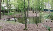 Tocht Stappen Les Baux-Sainte-Croix - Les baux - Photo 2