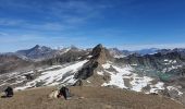 Trail Walking Bonneval-sur-Arc - l'Ouille noire - Photo 10