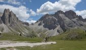 Percorso A piedi Santa Cristina Valgardena - Via Ferrata Sas Rigais - Photo 1