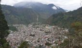 Trail Walking Baños de Agua Santa - montée de la vierge - Photo 1