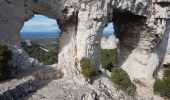 Tour Wandern Saint-Rémy-de-Provence - st Rémy lac peiroou rocher troués massif des caumes - Photo 16