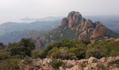 Randonnée Marche Saint-Raphaël - L' ESTEREL - DU COL DE L'EVEQUE AU PIC DU CAP ROUX ET GROTTE SAINT HONORAT - Photo 14