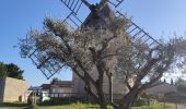 Randonnée Marche Jonquières-Saint-Vincent - Jonquières - Enclos argent Milliaire - Photo 5