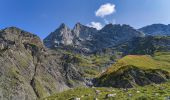 Tocht Te voet Glarus Süd - Jetzloch - Pass Pigniu / Pass Vepta - Photo 3