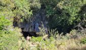 Randonnée Marche Méjannes-le-Clap - grotte Aven de Peyre haute - Photo 6