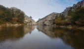 Randonnée Marche Saint-Rémy-de-Provence - st Rémy lac peiroou rocher troués massif des caumes - Photo 1