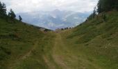 Excursión Senderismo Gressan - alpi.  lac chamolé  aller par piste retour par sentier - Photo 1