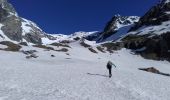 Trail Touring skiing Clavans-en-Haut-Oisans - col du milieu au départ du col de Sarenne - Photo 2