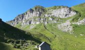 Randonnée Marche Aydius - Lac de Montagnon et pic Montagnon d'Iseye - Photo 2