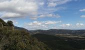 Tour Wandern Saint-Saturnin-de-Lucian - Tour du rocher des deux vierges  - Photo 2