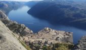 Tocht Stappen Unknown - preikestolen - Photo 4