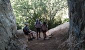 Trail Walking Saint-Julien - Grotte de Malavasse depuis le Clos du loup - Photo 3