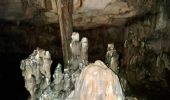 Trail Walking Pégairolles-de-Buèges - Grotte de la Susterragne - Photo 2