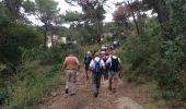 Trail Walking Lamanon - PF-Lamanon - Le Mur aux Abeilles - Photo 3