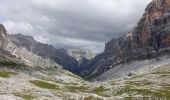 Randonnée A pied Cortina d'Ampezzo - IT-402 - Photo 2